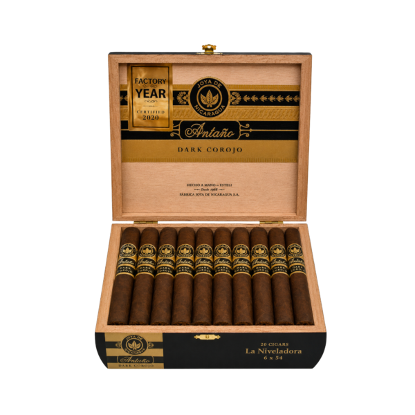 Joya De nicaragua dark corojo cigar